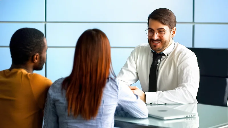 Mortgage Brokers Explained: How They Work, How They're Paid, and Why It's a Game-Changer for You